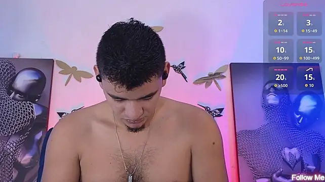 VikoHands stripchat live cam model