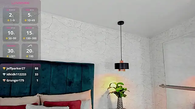 AdeleAndersonn stripchat live cam model