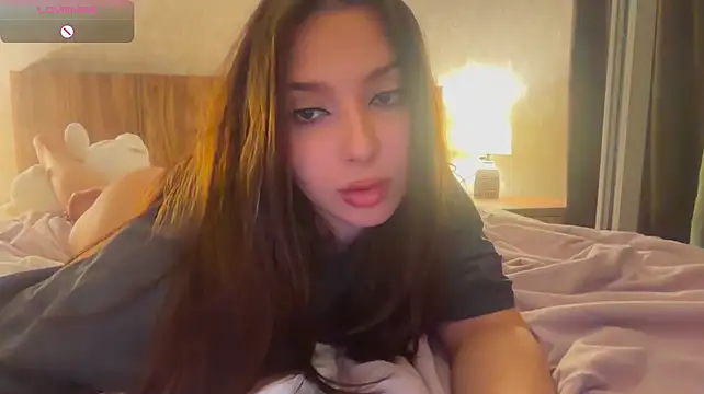 shadowLilyy stripchat live cam model