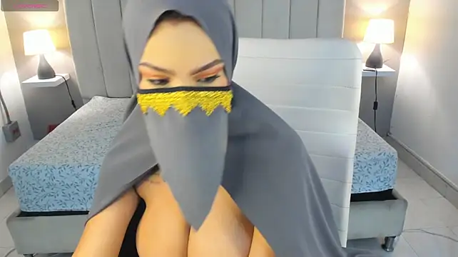 Rouse_bigboobs stripchat live cam model