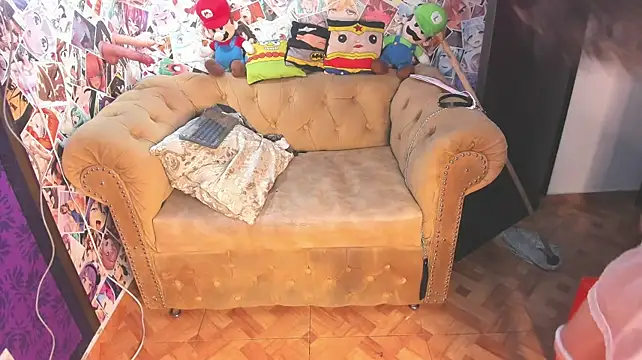 Mini_Rouse stripchat live cam model