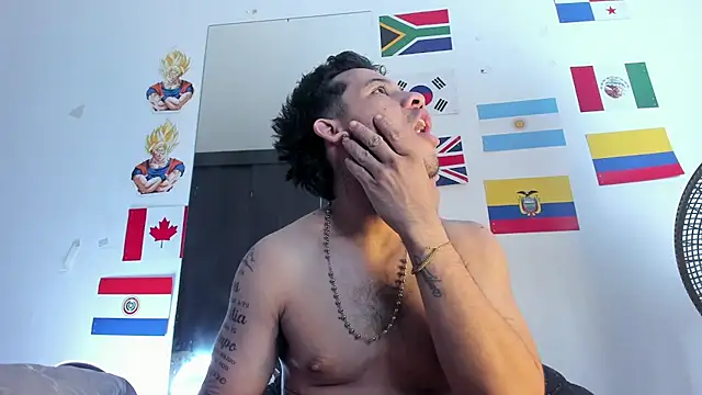 Benjamin_lich stripchat live cam model