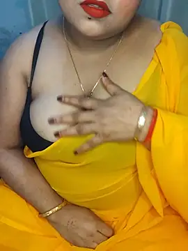 DESI-DOLLLL stripchat live cam model