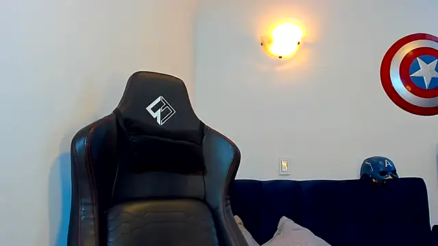 JoshRigby stripchat live cam model
