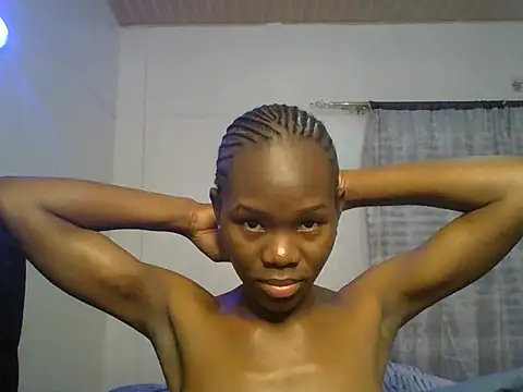 dollface_diva01 stripchat live cam model
