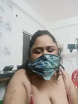 diyadey stripchat live cam model