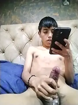 danuel23 stripchat live cam model