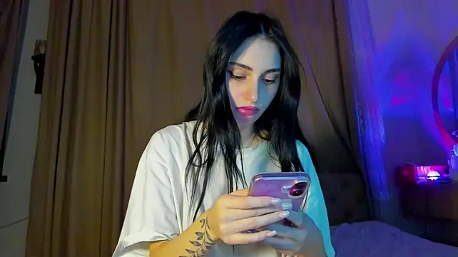 Lesyalisss stripchat live cam model