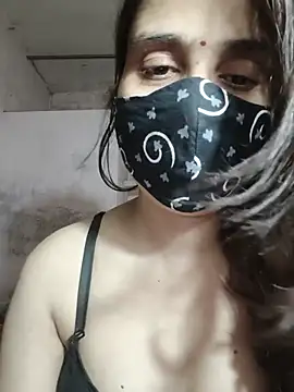 Yourjiski stripchat live cam model
