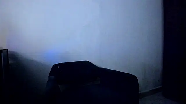 Fox-white stripchat live cam model