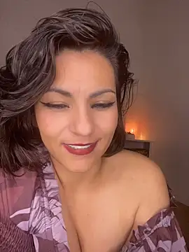 eva_luz stripchat live cam model