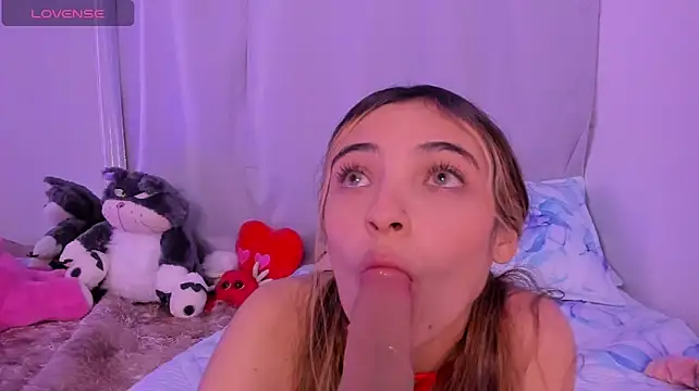 Sophie_vega1 stripchat live cam model