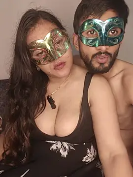 Curvy_Sakhi stripchat live cam model
