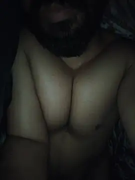 8inch_hunk19 stripchat live cam model