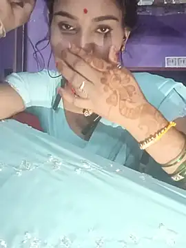 Pooja_hut stripchat live cam model