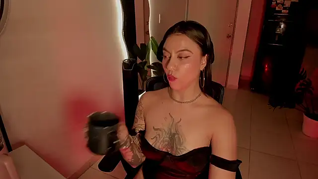 itsjade stripchat live cam model