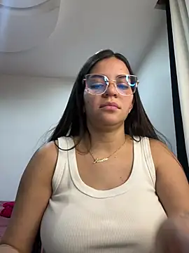 Anddyy__ stripchat live cam model