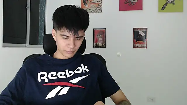 Dha_lia0 stripchat live cam model