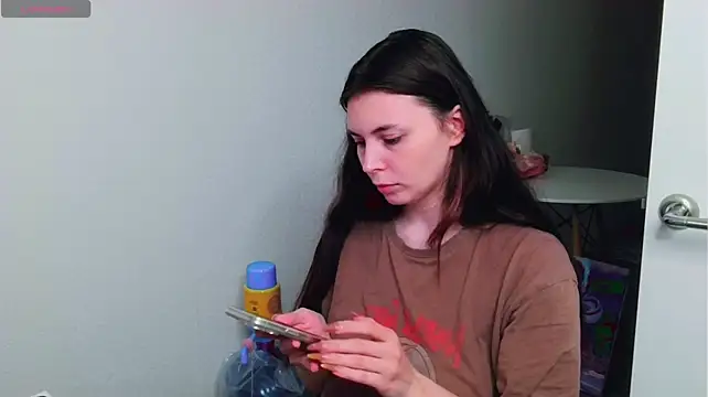 peachyness stripchat live cam model