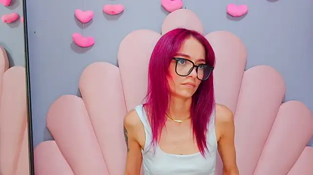 luci_miller stripchat live cam model