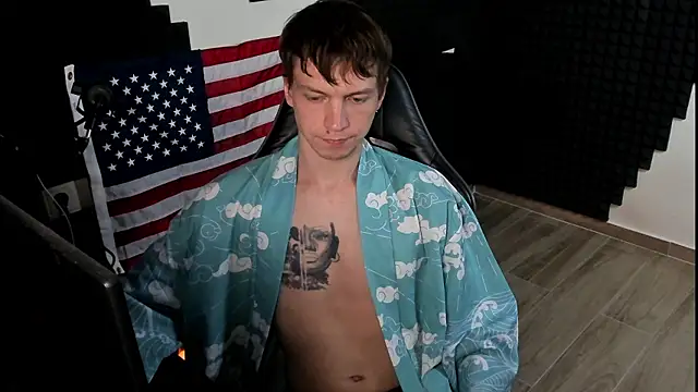 More_than_friend stripchat live cam model
