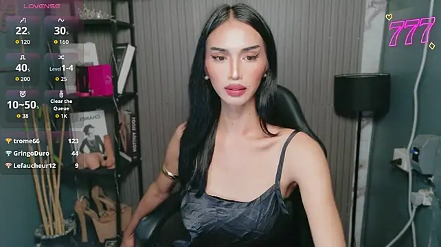 Sophia_Morphy stripchat live cam model