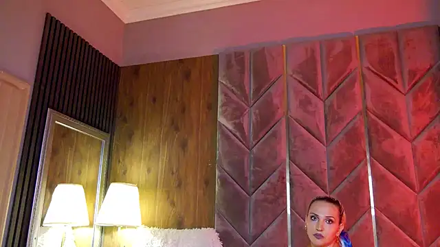 LaylaBlakes stripchat live cam model