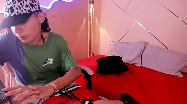 Rick_x_ stripchat live cam model