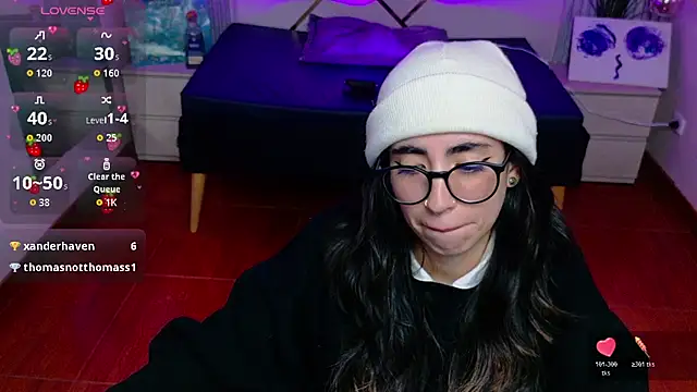 LenaRoses stripchat live cam model