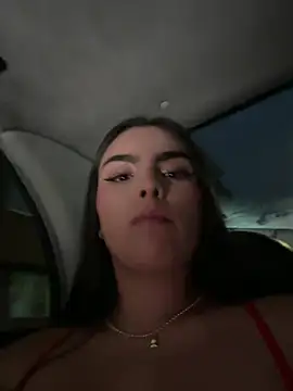 Maddy_Rouse_ stripchat live cam model