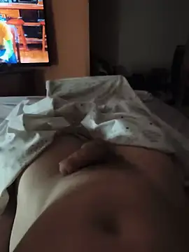 traviesoybienrico stripchat live cam model