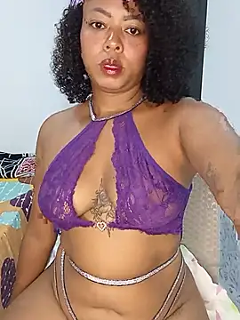 Becky1309 stripchat live cam model