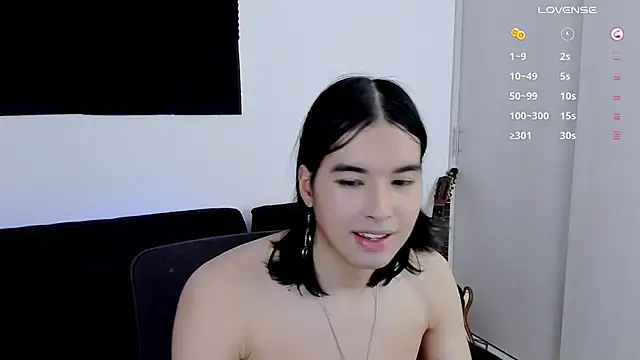 JordiWilld stripchat live cam model