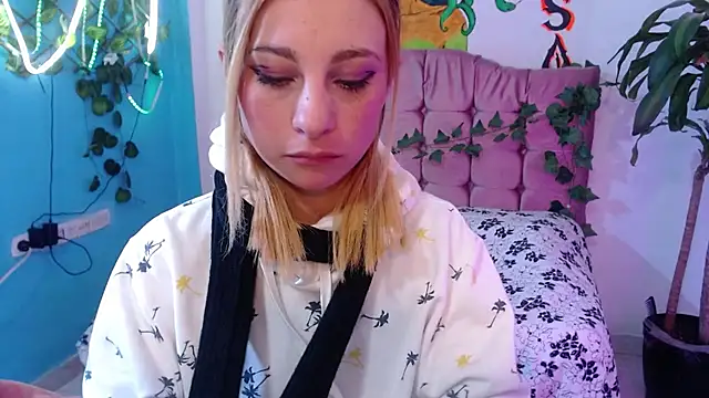 Barbie__sweet stripchat live cam model