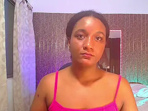 millysweetass stripchat live cam model