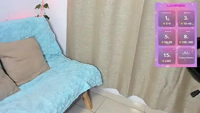 Rebeca_Marchetti stripchat live cam model