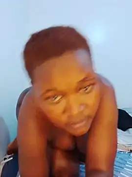 Shamillla stripchat live cam model