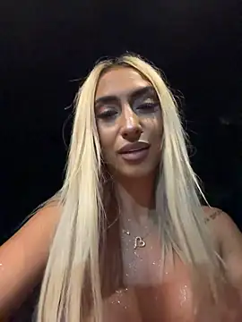 KelseyJunes stripchat live cam model