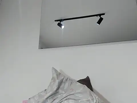 foxy-porn1 stripchat live cam model