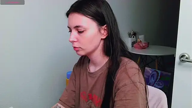 peachyness stripchat live cam model