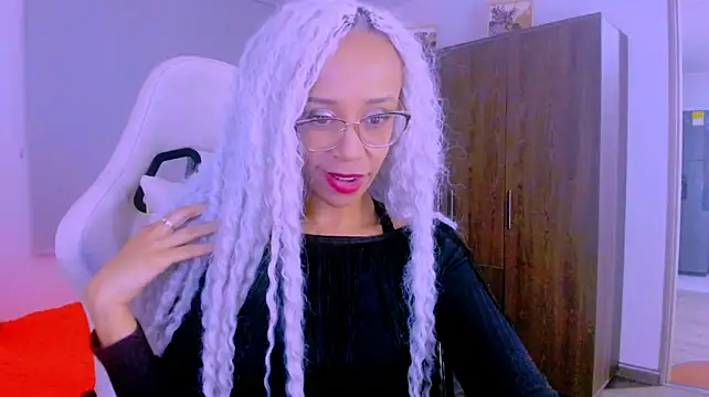 ScarlettMalbec stripchat live cam model