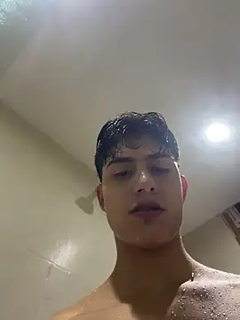 Lander_Cruz stripchat live cam model