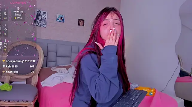 dolly_kitter stripchat live cam model