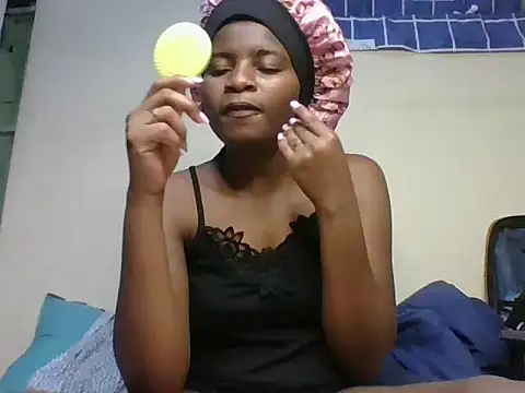 petite_girl6 stripchat live cam model