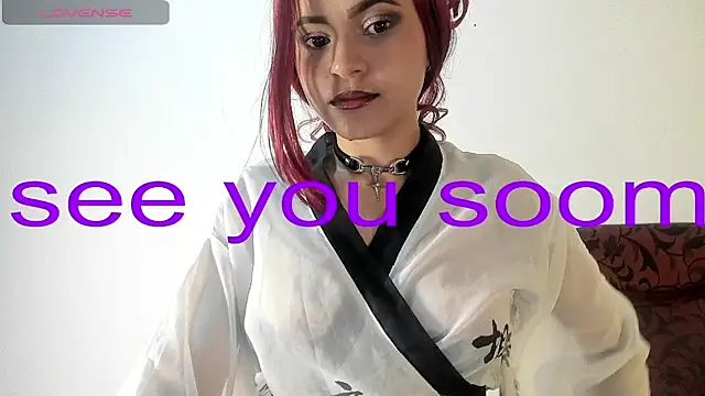Ninakeller_AL stripchat live cam model