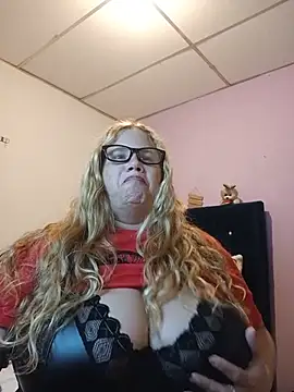 EllisW8 stripchat live cam model