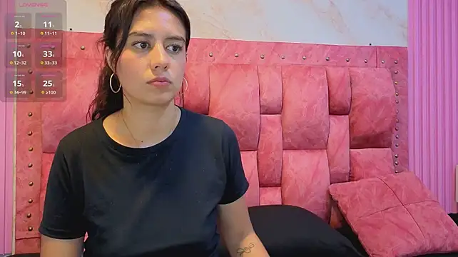 Alahia_Bloom stripchat live cam model