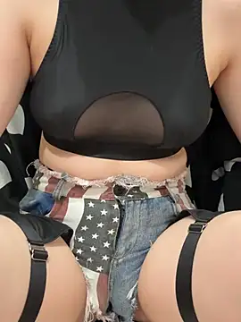 Cumonmme stripchat live cam model