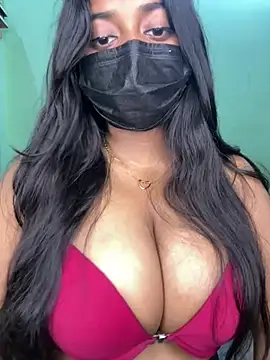 Ishaani_0 stripchat live cam model