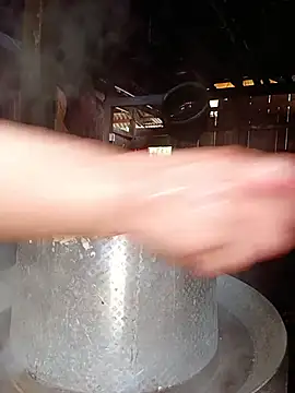 Ari-Na9 stripchat live cam model